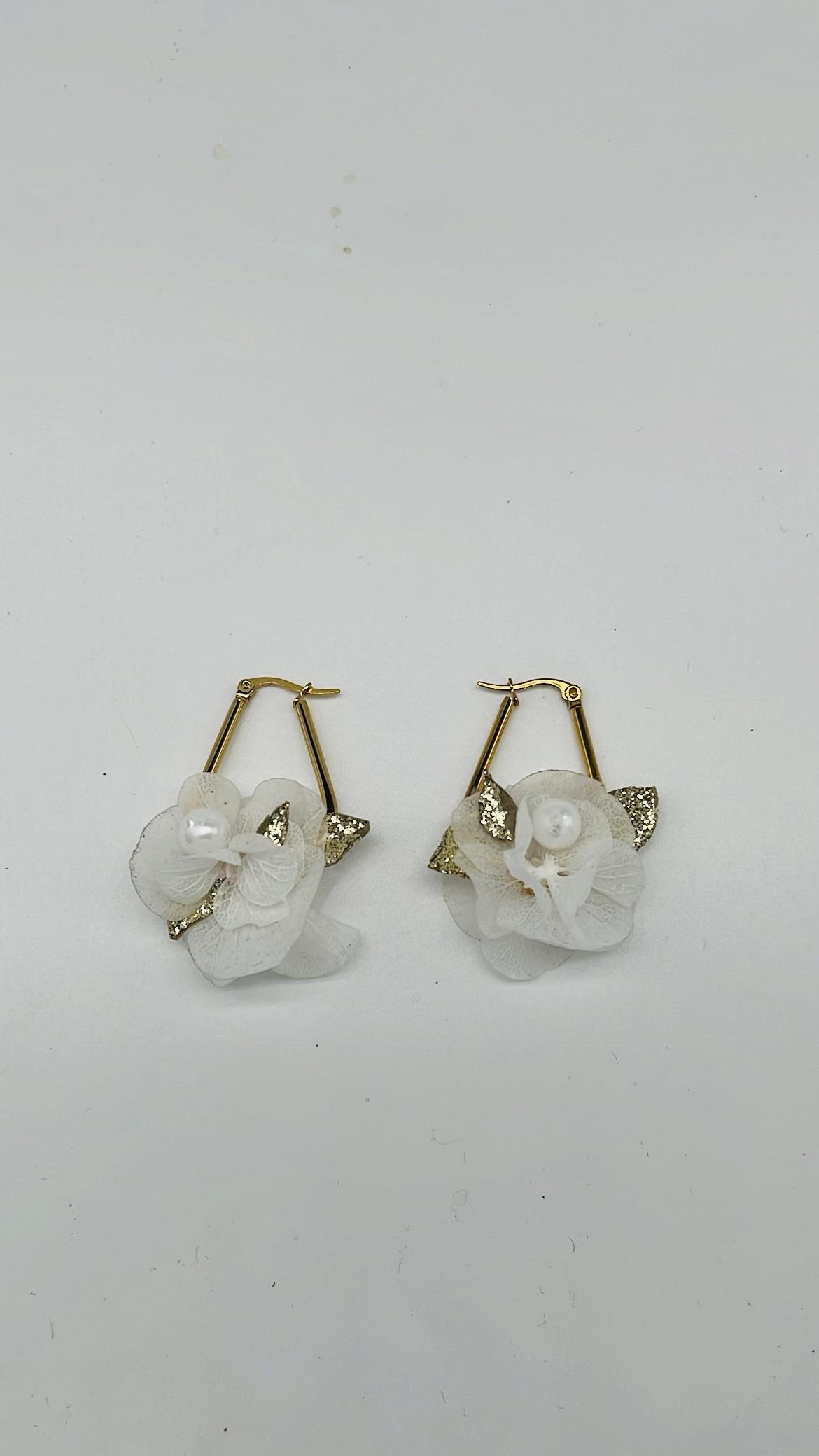 125_-boucle-doreille-floral-en-fleurs-stabilise-artisanale-les-fleurs-de-tonton