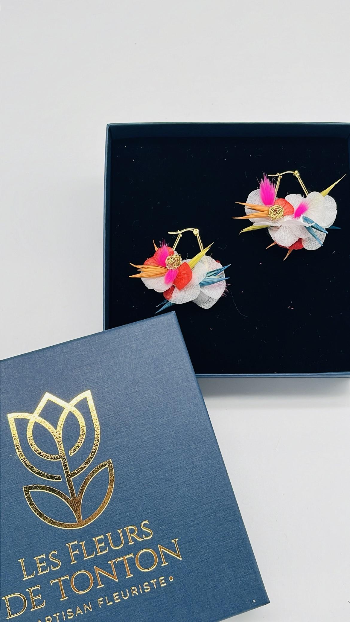 132_-boucle-doreille-floral-en-fleurs-stabilise-artisanale-les-fleurs-de-tonton